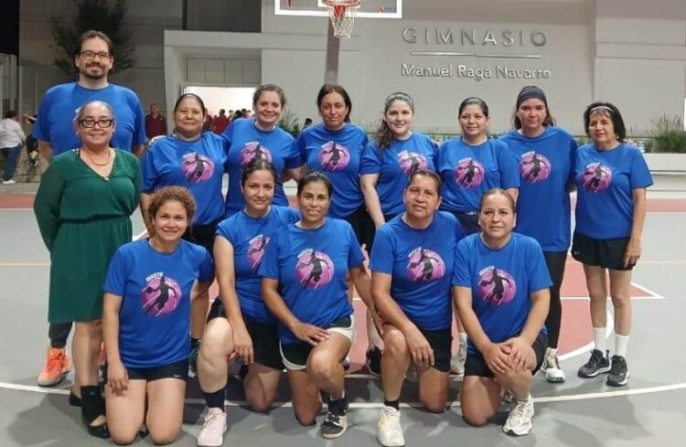 Basquetbolistas del ISSSTE estrenan nuevo uniforme