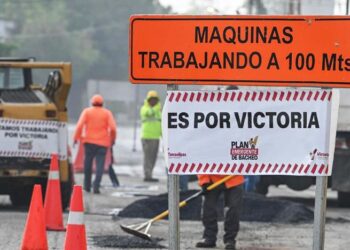 Plan Emergente de Bacheo mejora ruta comercial en Teocaltiche, Victoria