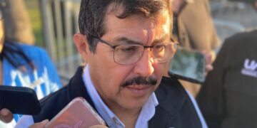 UAT impulsa construcción de hospital universitario y participa en consulta sobre reforma electoral
