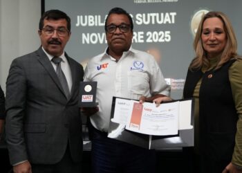 Preside rector homenaje al personal jubilado del SUTUAT