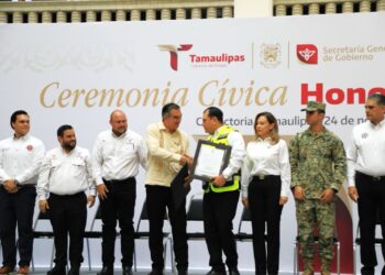 Reconoce gobernador al equipo de Protección Civil y a Servicios Aéreos de Tamaulipas