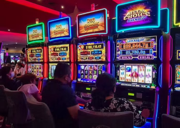 Golpe al lavado de dinero: EU y México sancionan red de casinos y restaurantes ligados al narco