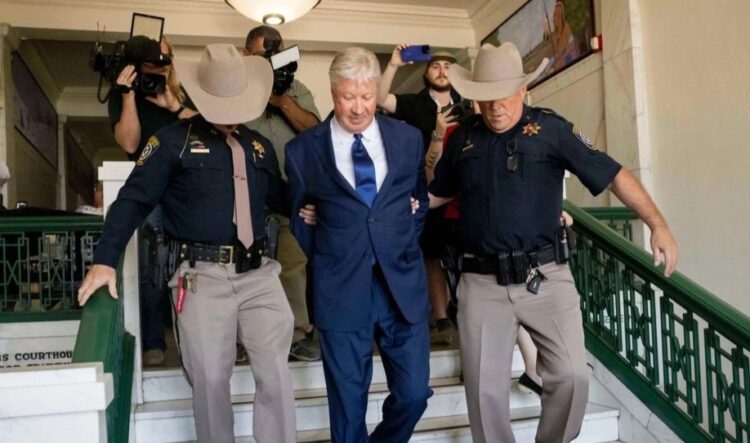 Asesor espiritual de Trump cae por abuso infantil: el caso que sacude al poder religioso y político