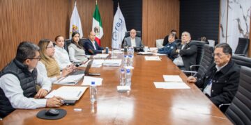 Nuevo Fiscal encabeza sesión clave y marca ruta de trabajo en la FGJT