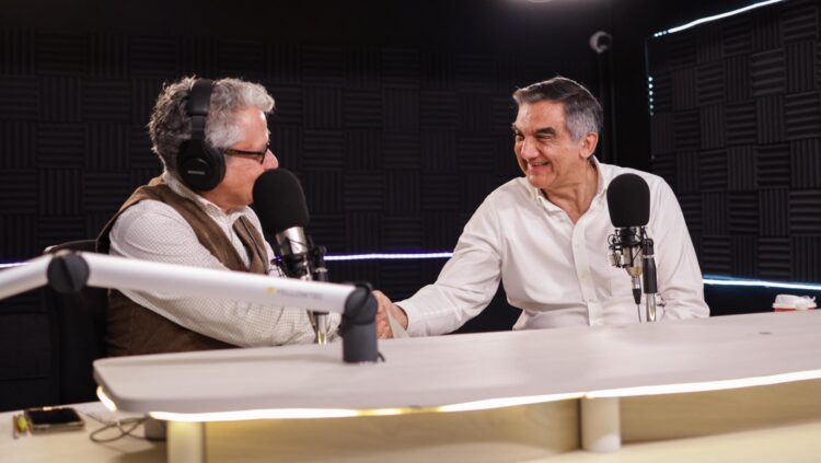 Cosecharán futuras generaciones lo que se ha sembrado, destaca el gobernador en “Diálogos con Américo”