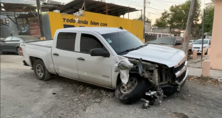Abandona camioneta tras provocar accidente con lesionados en Ciudad Victoria