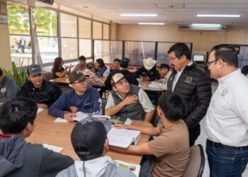 Impulsa rector lazos con la comunidad de la FIC-UAT