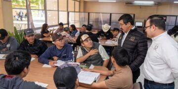 Impulsa rector lazos con la comunidad de la FIC-UAT