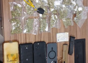 Tránsito Estatal asegura arma corta y drogas en Reynosa