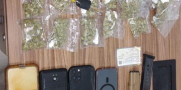 Tránsito Estatal asegura arma corta y drogas en Reynosa