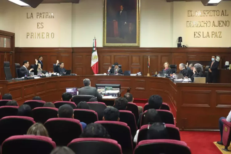 SCJN da luz verde a orden de aprehensión contra Cabeza de Vaca