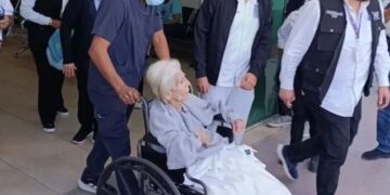 DIF Tamaulipas traslada a Nilda Perales a Casa del Adulto Mayor tras permanecer hospitalizada sin familiares localizados