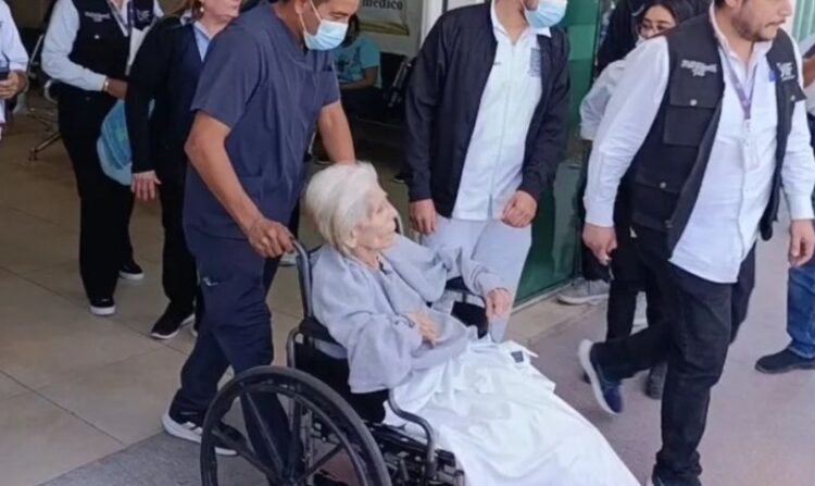 DIF Tamaulipas traslada a Nilda Perales a Casa del Adulto Mayor tras permanecer hospitalizada sin familiares localizados