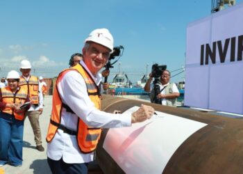 El futuro de Pemex está en Tamaulipas: arranca Campo Trión en Altamira