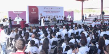 Entrega Américo obras por más de 19 mdp en la UTMAR y destaca modelo educativo humanista