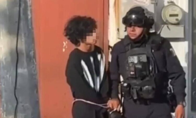 Joven planeó ataque en Michoacán: publicó video con fusil horas antes de asesinar a dos maestras