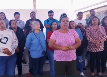 Termina conflicto magisterial en primaria de Soto la Marina; designan encargado tras protestas docentes