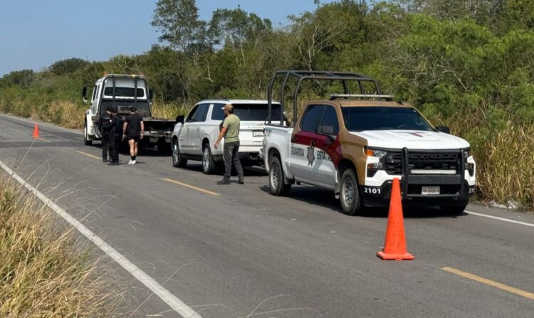 Guardia Estatal brinda seguridad a familia varada en Carretera Estatal 75