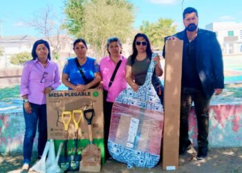 Respalda Mauricio De Alejandro a buscadoras y promete impulsar estrategia de seguridad