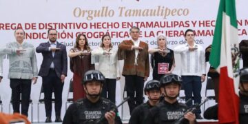 Arranca la semana con honores a la bandera y orgullo por la Cuera Tamaulipeca