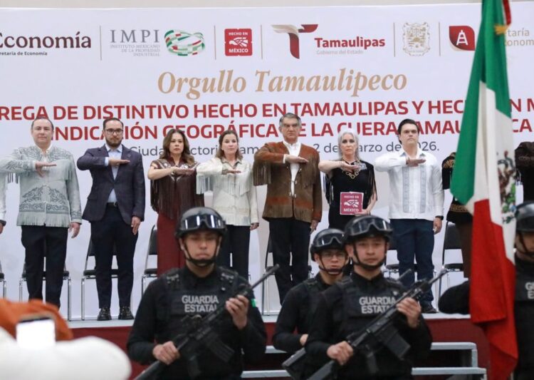 Arranca la semana con honores a la bandera y orgullo por la Cuera Tamaulipeca