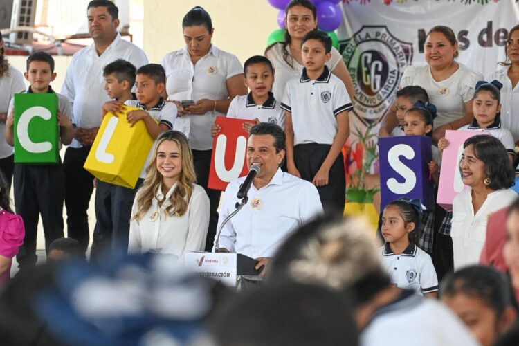 Arrancan Lalo y Lucy actividades del Mes de la Educación Especial.