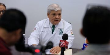 Vicente Plascencia Valadez se separa del cargo como director del Hospital Infantil