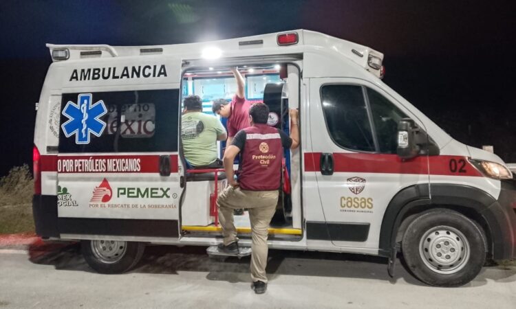 “Guardia Estatal auxilia a conductor con crisis de hipertensión en Abasolo”