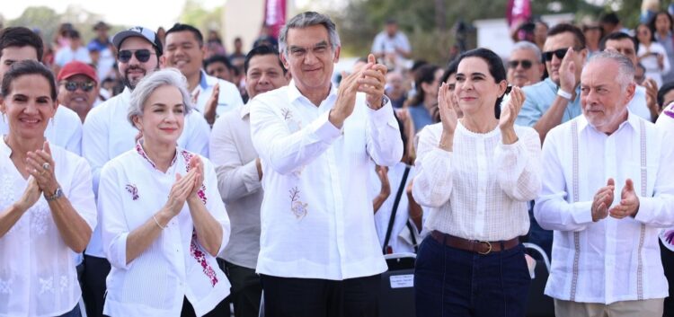 Américo y María de Villarreal reconocen la historia y el trabajo de las despicadoras de Tamaulipas