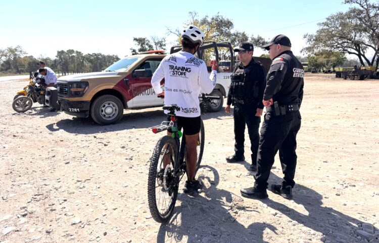 Guardia Estatal resguarda rodada ciclista en carretera Tula–Ocampo