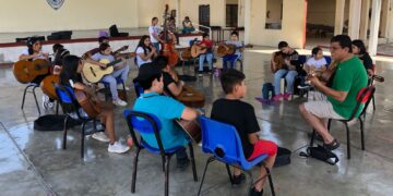¡Orgullo de Cd. Victoria! Alumnos de la Escuela Primaria Epigmenio García van por su QUINTO campeonato nacional de rondalla