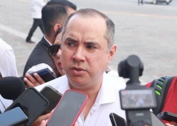 Aclara director del Hospital Infantil hechos denunciados por residentes; asegura colaboración total con autoridades