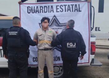 Detienen a falso trabajador de CFE en la colonia Tamatán