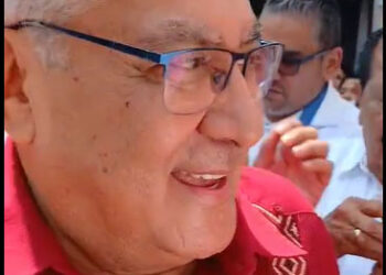 Visita de Alfonso Cepeda Salas a Ciudad Victoria genera críticas por falta de información y manejo con la prensa