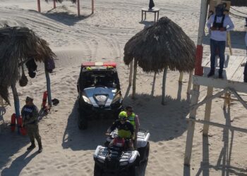 Refuerzan acciones de seguridad en Playa La Pesca durante periodo vacacional