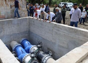 Se mejora en La Peñita calidad y suministro de agua a la población.