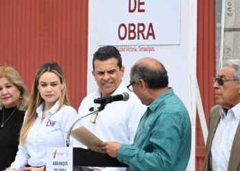 Arranca Municipio obra de rehabilitación de calle en la Magisterial.