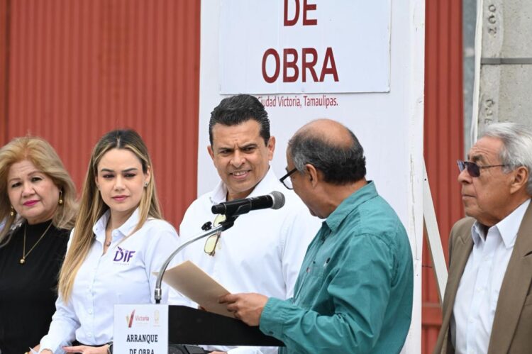 Arranca Municipio obra de rehabilitación de calle en la Magisterial.