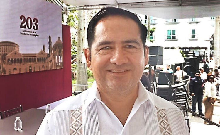 Periodismo debe ser libre y sin colegiación obligatoria: Cuitláhuac Ortega