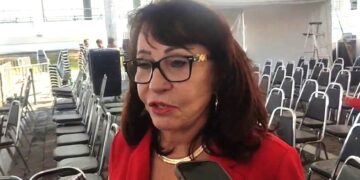 Diputada Blanca Aurelia Anzaldúa Nájera advierte abandono de padres en educación y aumento de agresiones a maestros