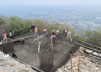 Avanza construcción de asta bandera monumental en Ciudad Victoria