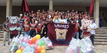 Entrega UAT juguetes a niñas y niños con la jornada “Alegrando Corazones”