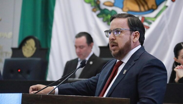 Consolida educación las bases para el bienestar con justicia social