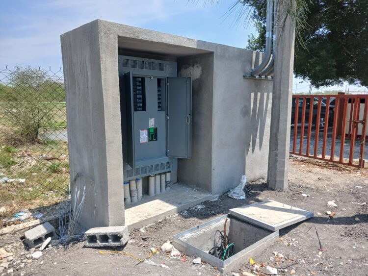 Fortalece Gobierno del Estado infraestructura eléctrica en escuelas de Tamaulipas