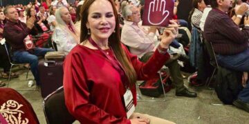 Sigue brava Carmen Lilia: embarga dos colonias completas por no pagar predial