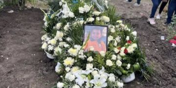 “MATARON A PANCHITO Y LAS AUTORIDADES NO HICIERON NADA”: familia exige justicia y acusa negligencia oficial en Playa La Pesca