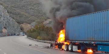 Persisten accidentes en la Rumbo Nuevo; reforzarán vigilancia y mantenimiento, admite Obras Públicas