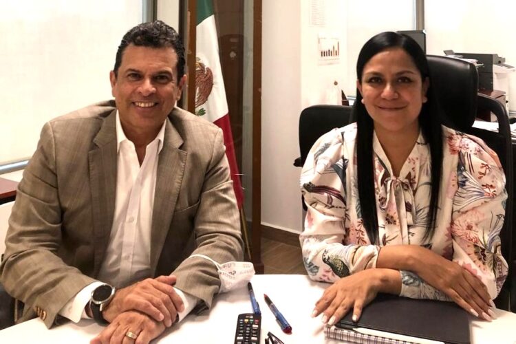 Felicita y desea éxito Lalo Gattás a Ariadna Montiel como nueva dirigente de MORENA.