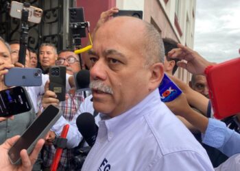 Fiscalía investiga posibles omisiones en muerte de policías en Reynosa; siguen depuraciones internas