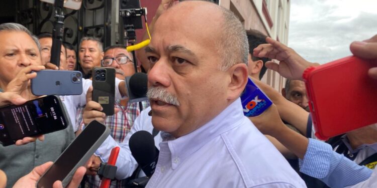 Fiscalía investiga posibles omisiones en muerte de policías en Reynosa; siguen depuraciones internas